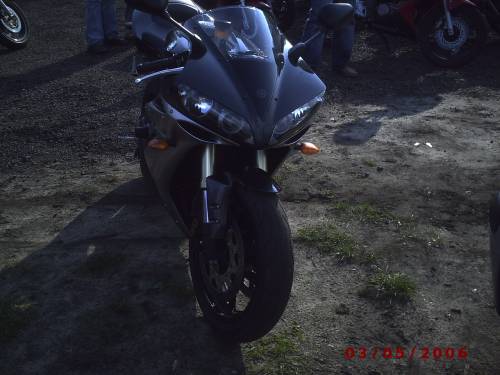 Yamaha R1