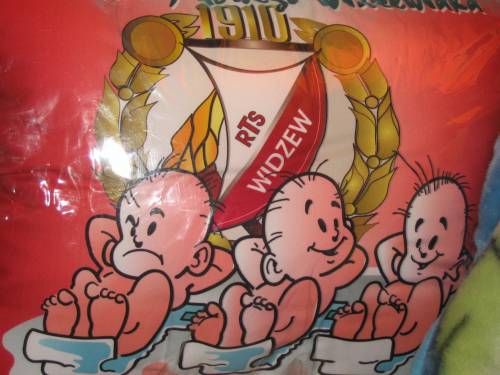         WiDzEw   D