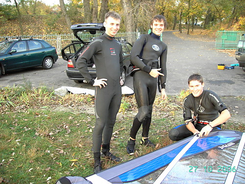 UW Surfing crew