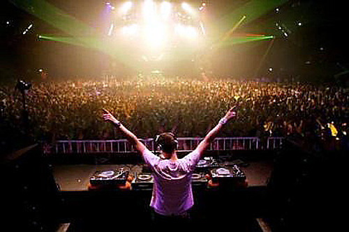 PaRtY PeOpLe!