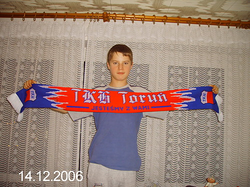                             TKH