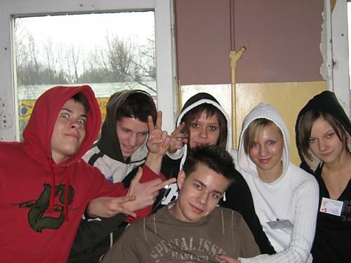 CzUbKi ;P