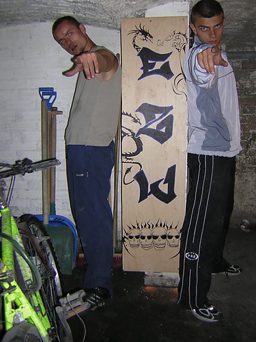 EZW gangsta piwnica