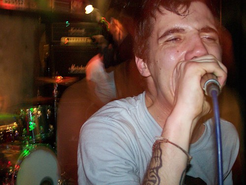 scream to me baby!