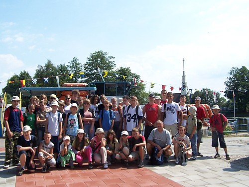 Kolonie:*