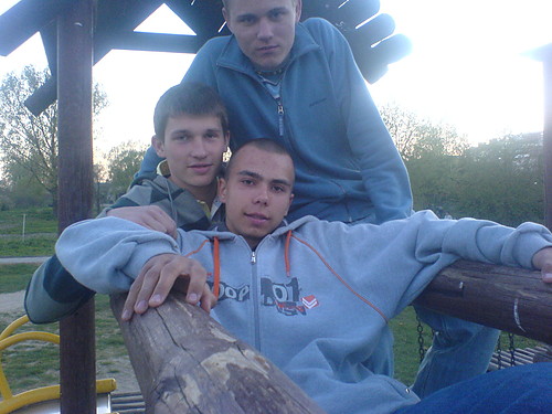 to jest na poczatku:D;p heh