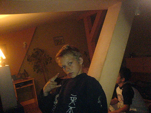 sam w domu