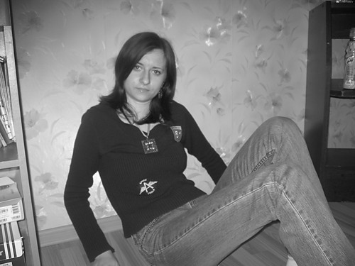 U SyLwuNi ;] 