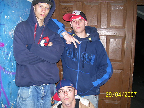 3        M       Squad:D