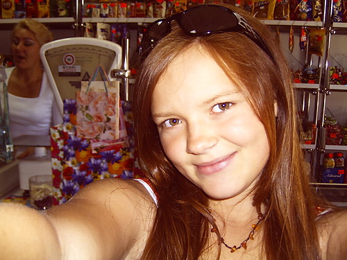Papaniu;**