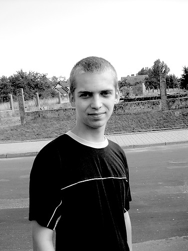 Tsknie;*