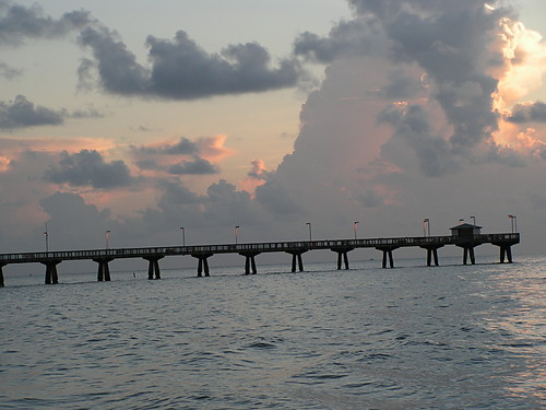  Wschod slonca nad oceanem