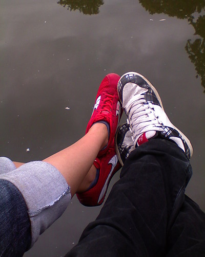Sze.