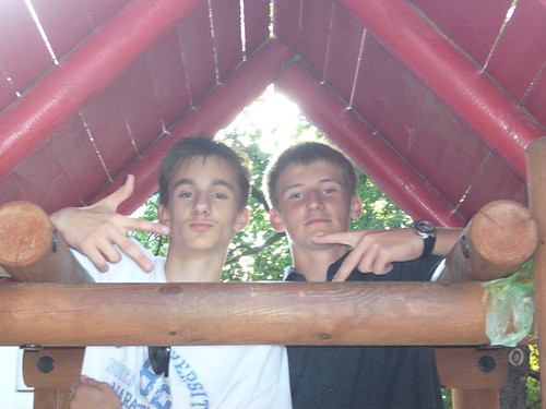 [][][][Pod Daszkiem[][][]