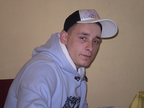 Ja...;]
