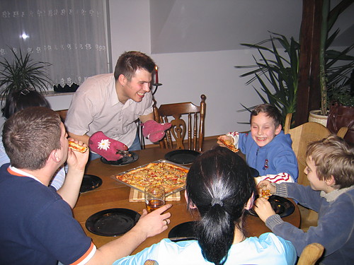 Pyszna Pizza pyszna..Mlask mlask