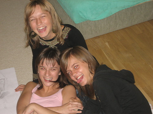 3 gumisie 