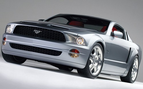 FORD MUSTANG