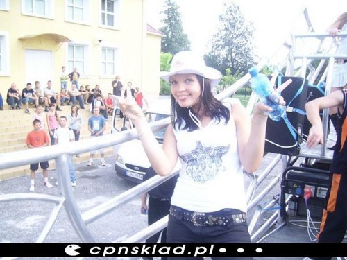 A to ja:D