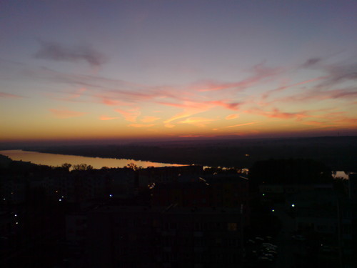 tHe oranGe sKY..!