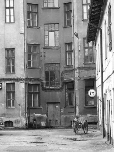 ...ulica