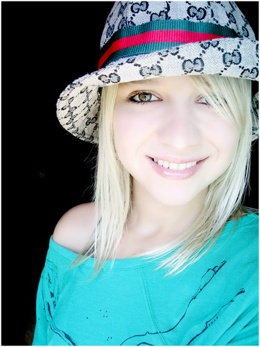 E_R_S_T.
