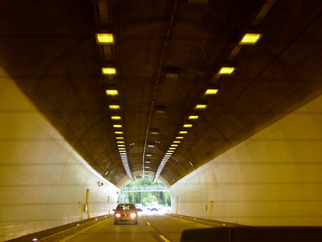 Tunel