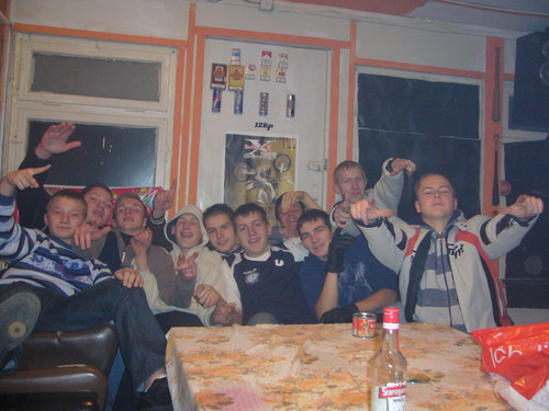 EKIPA W MELINIE