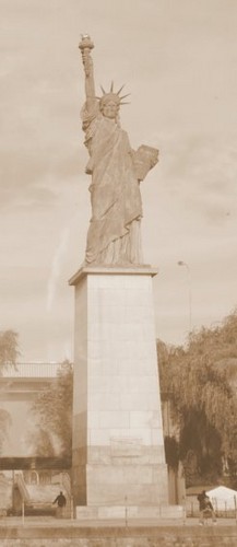 statua