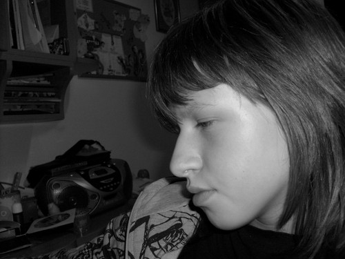 inek. ;**