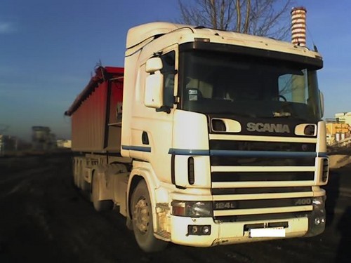 Scania 124L 400