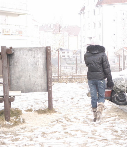 w nowych spodenkach;33