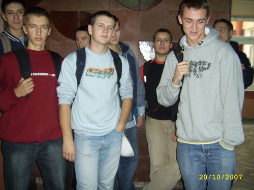 Elo elooo  trzy dwa zeroooo xDD