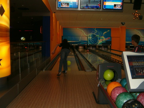 Bowling Very very good!!!