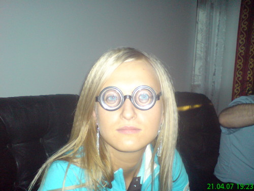 jeszcze lepsze okulary;))))))