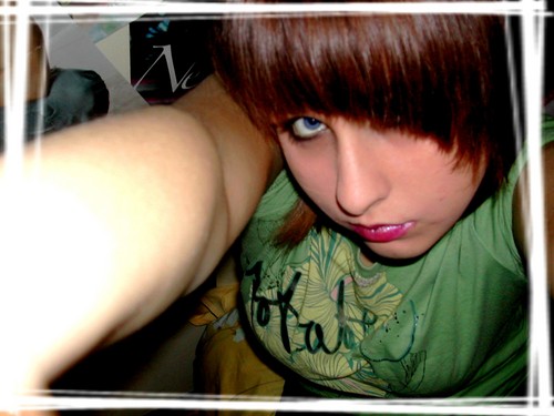 Me 333> ;* !