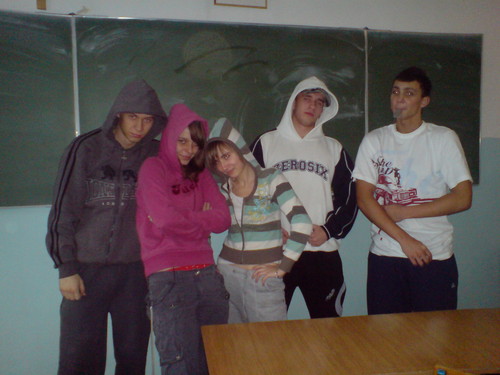 STILL DRES