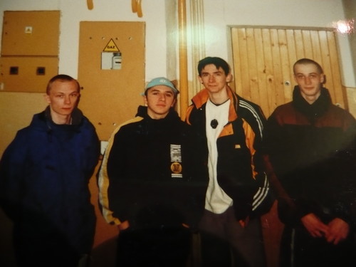 2001