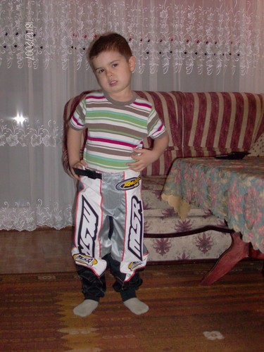 moj brat^
