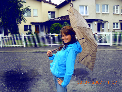 bkitna kurtka.