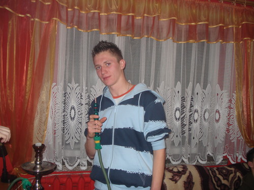 SyLwEk:)