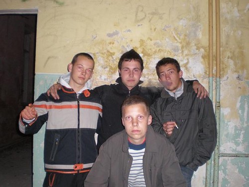 EkIpA zRyW