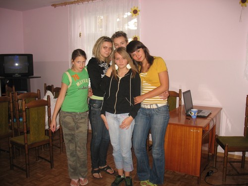 Z kilkoma osobami ;P