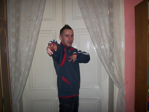  Trust me baby I`m magic man;]