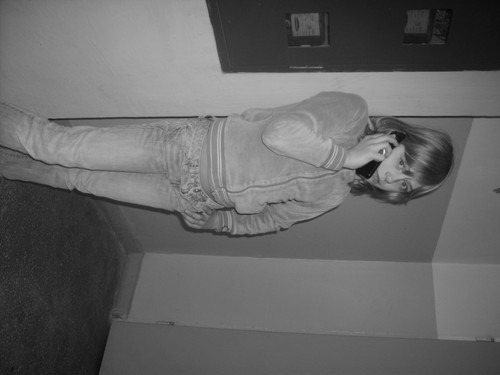 halllooooooooooooooooooooooooooo