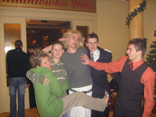 StUdNiwKa