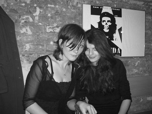 aleksandra i karolina