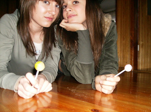 z Niaa;D