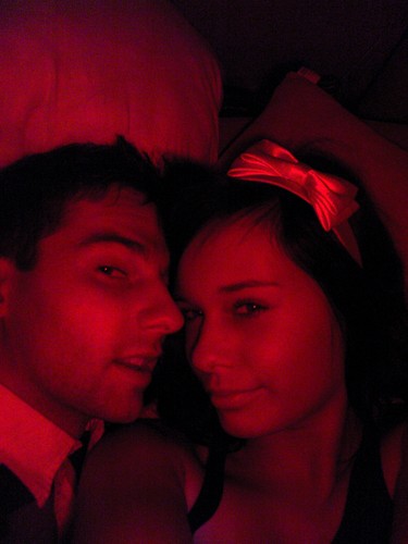 Red Light. Red Love.