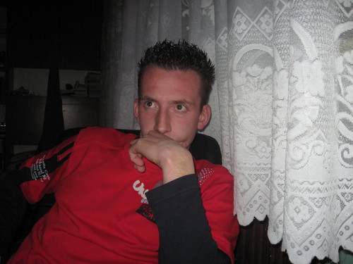 Zamyslony...:):):) hehehe...:P